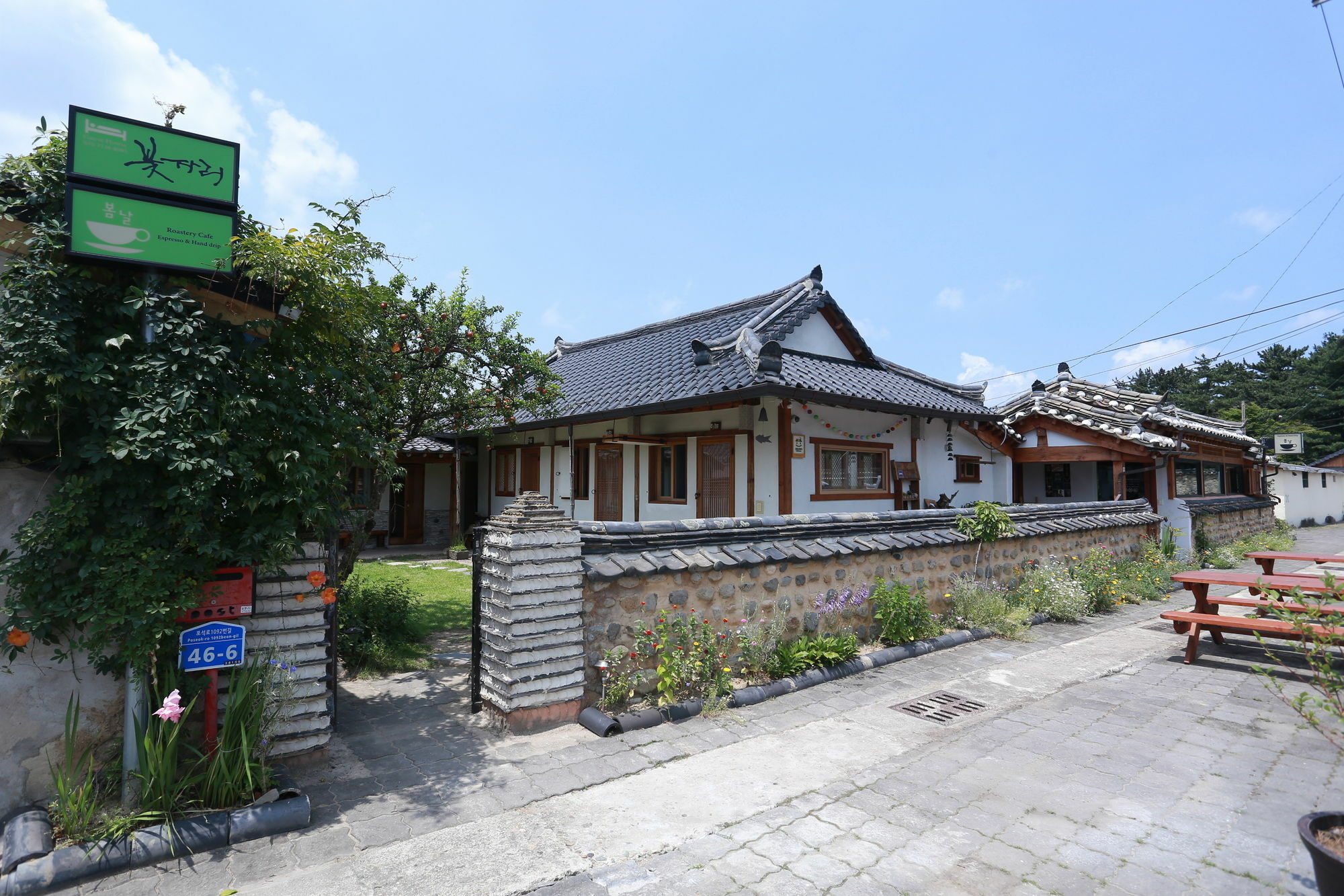 Floral Space Hanok Guesthouse Gyeongju Ngoại thất bức ảnh
