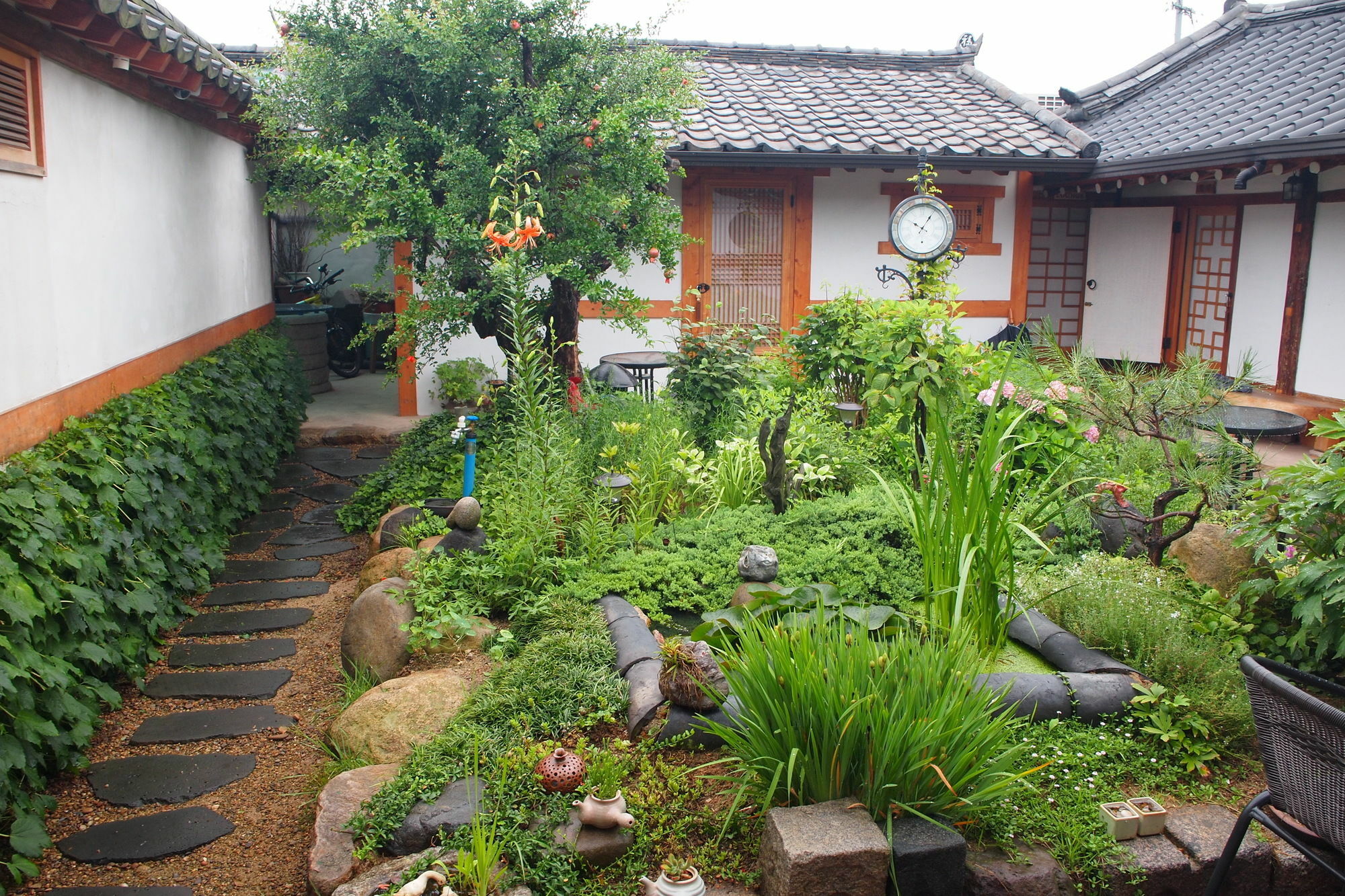 Floral Space Hanok Guesthouse Gyeongju Ngoại thất bức ảnh